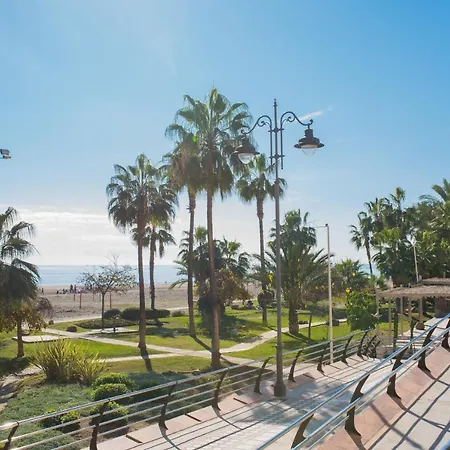 Bonito Estudio A Pie De Playa Benalmadena