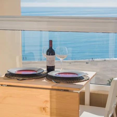 Bonito Estudio A Pie De Playa *