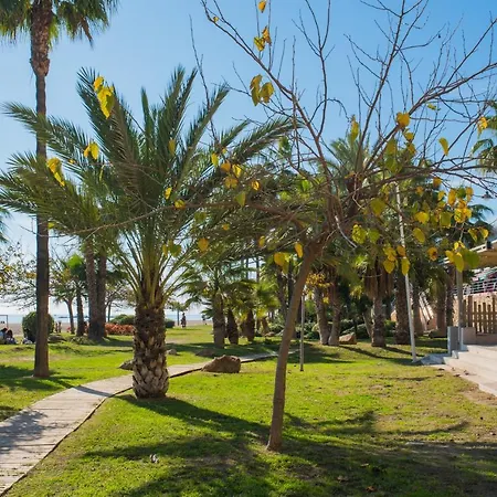 Bonito Estudio A Pie De Playa Benalmadena